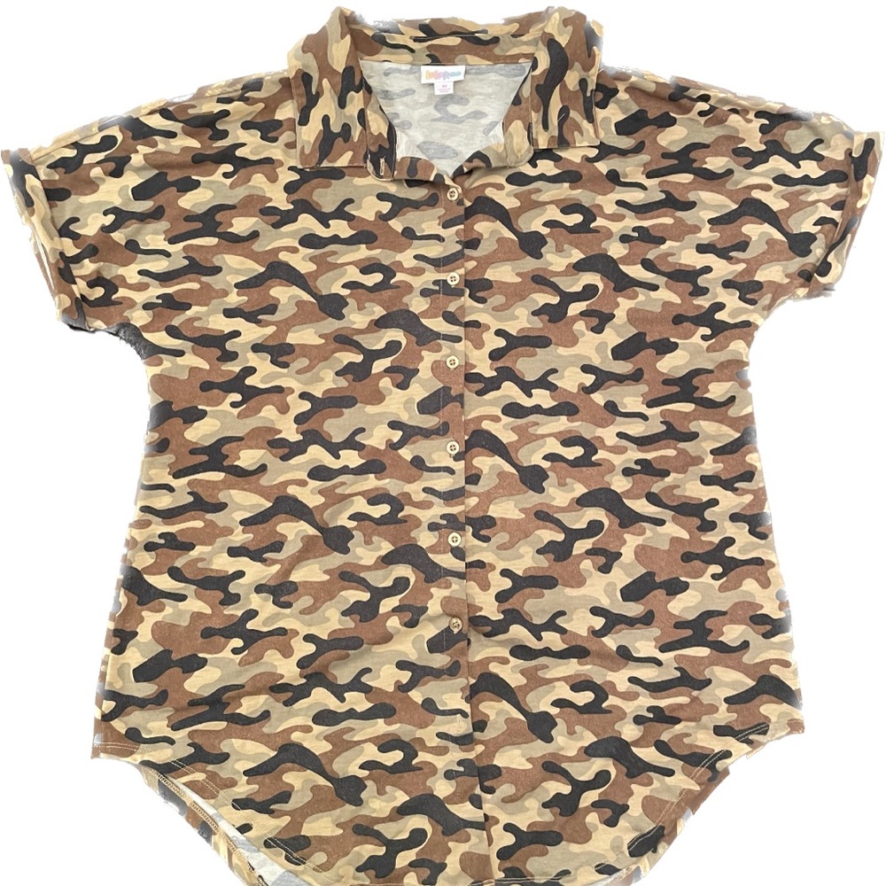 LuLaRoe Camo button top